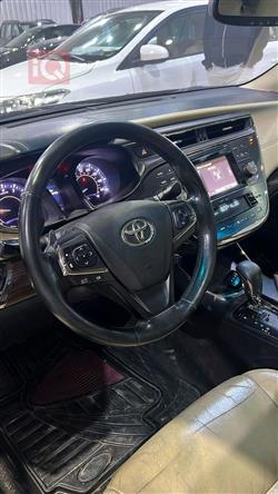 تويوتا أفالون